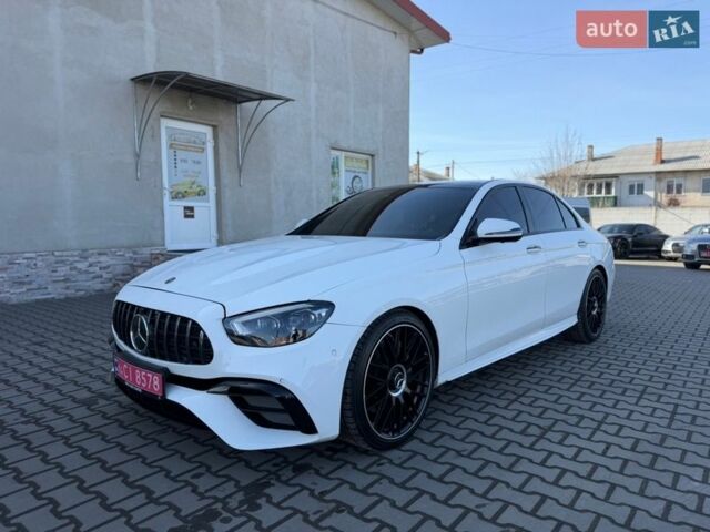 Белый Мерседес Е-Класс, объемом двигателя 2 л и пробегом 112 тыс. км за 30500 $, фото 1 на Automoto.ua