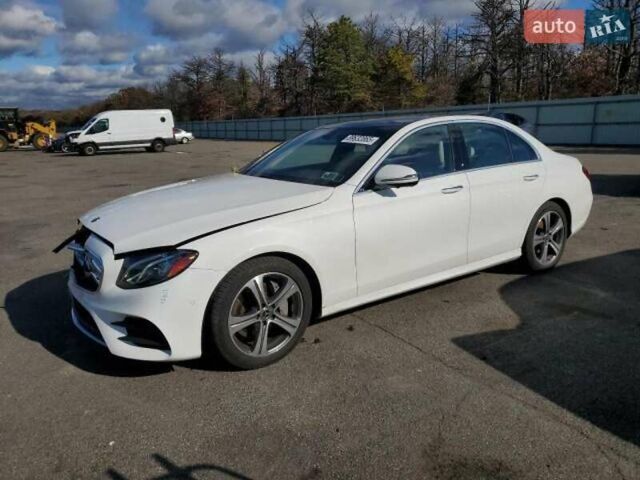 Белый Мерседес Е-Класс, объемом двигателя 1.99 л и пробегом 85 тыс. км за 24500 $, фото 1 на Automoto.ua