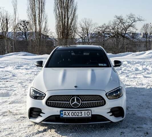 Білий Мерседес Е-Клас, об'ємом двигуна 1.99 л та пробігом 63 тис. км за 45000 $, фото 1 на Automoto.ua