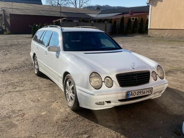 Білий Мерседес Е-Клас, об'ємом двигуна 2.7 л та пробігом 477 тис. км за 4200 $, фото 1 на Automoto.ua