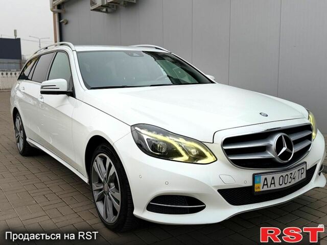 Белый Мерседес Е-Класс, объемом двигателя 2.2 л и пробегом 318 тыс. км за 14300 $, фото 1 на Automoto.ua