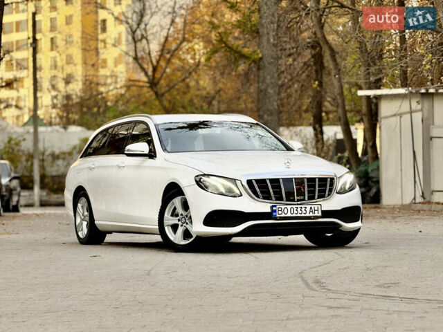 Белый Мерседес Е-Класс, объемом двигателя 2.14 л и пробегом 366 тыс. км за 22999 $, фото 1 на Automoto.ua