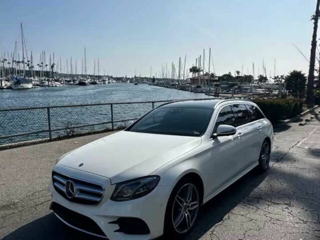 Белый Мерседес Е-Класс, объемом двигателя 3 л и пробегом 45 тыс. км за 11500 $, фото 1 на Automoto.ua