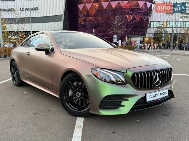 Бежевый Мерседес Е-Класс, объемом двигателя 3 л и пробегом 89 тыс. км за 34990 $, фото 1 на Automoto.ua