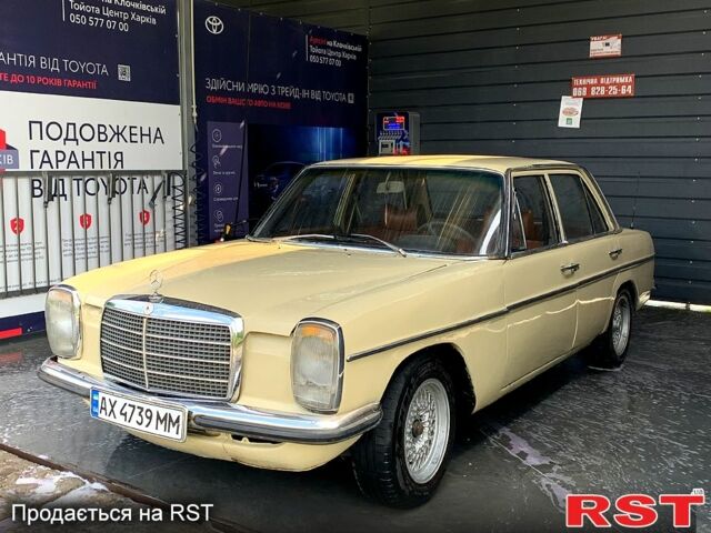 Бежевый Мерседес Е-Класс, объемом двигателя 2.4 л и пробегом 250 тыс. км за 4000 $, фото 1 на Automoto.ua