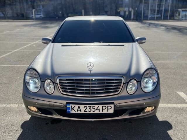 Бежевый Мерседес Е-Класс, объемом двигателя 2.1 л и пробегом 331 тыс. км за 5200 $, фото 1 на Automoto.ua