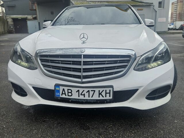 Бежевый Мерседес Е-Класс, объемом двигателя 2.1 л и пробегом 485 тыс. км за 10350 $, фото 1 на Automoto.ua