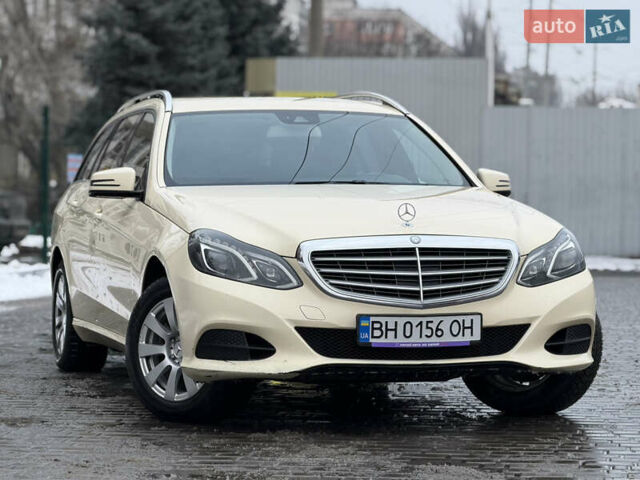 Бежевый Мерседес Е-Класс, объемом двигателя 2.14 л и пробегом 499 тыс. км за 10500 $, фото 1 на Automoto.ua