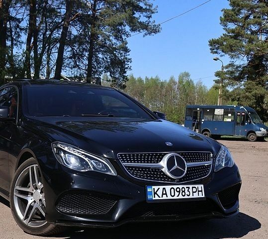 Чорний Мерседес Е-Клас, об'ємом двигуна 3 л та пробігом 199 тис. км за 17900 $, фото 1 на Automoto.ua