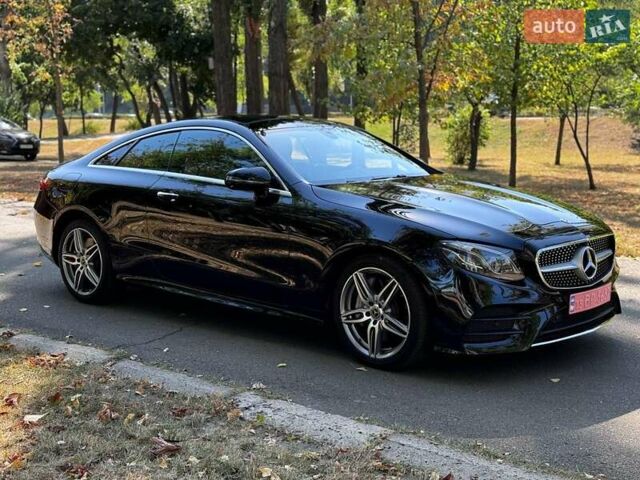 Чорний Мерседес Е-Клас, об'ємом двигуна 3 л та пробігом 46 тис. км за 39500 $, фото 1 на Automoto.ua