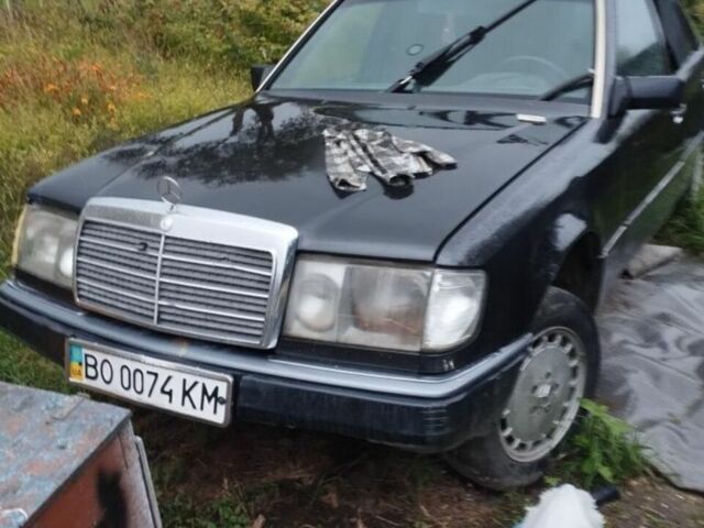 Чорний Мерседес Е-Клас, об'ємом двигуна 2.3 л та пробігом 480 тис. км за 1000 $, фото 1 на Automoto.ua