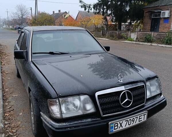 Чорний Мерседес Е-Клас, об'ємом двигуна 2.5 л та пробігом 447 тис. км за 2200 $, фото 1 на Automoto.ua