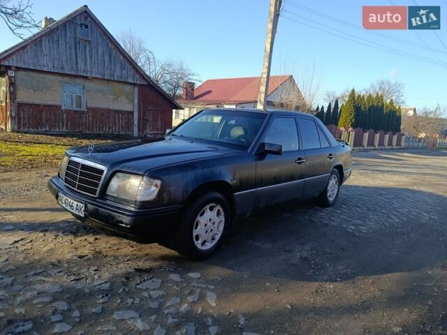 Черный Мерседес Е-Класс, объемом двигателя 2.2 л и пробегом 430 тыс. км за 2500 $, фото 1 на Automoto.ua