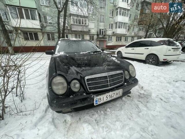 Чорний Мерседес Е-Клас, об'ємом двигуна 2.15 л та пробігом 200 тис. км за 1850 $, фото 1 на Automoto.ua