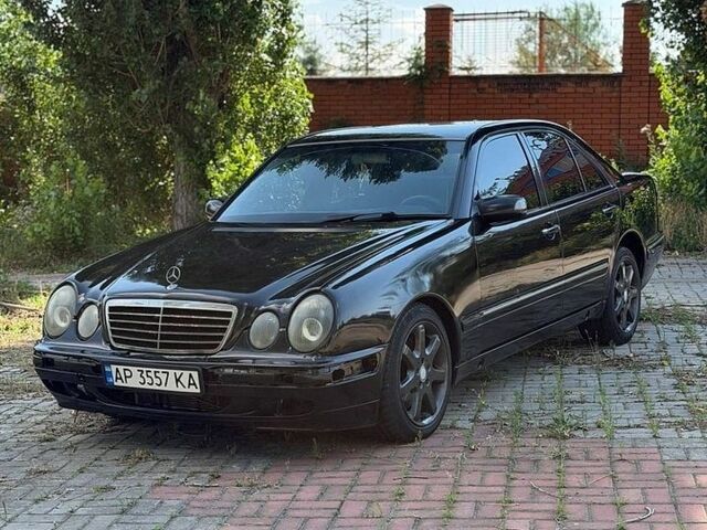 Чорний Мерседес Е-Клас, об'ємом двигуна 4.3 л та пробігом 250 тис. км за 2350 $, фото 1 на Automoto.ua