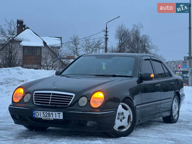 Чорний Мерседес Е-Клас, об'ємом двигуна 2.7 л та пробігом 300 тис. км за 4200 $, фото 1 на Automoto.ua