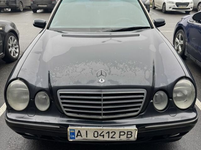 Чорний Мерседес Е-Клас, об'ємом двигуна 2 л та пробігом 360 тис. км за 3000 $, фото 1 на Automoto.ua