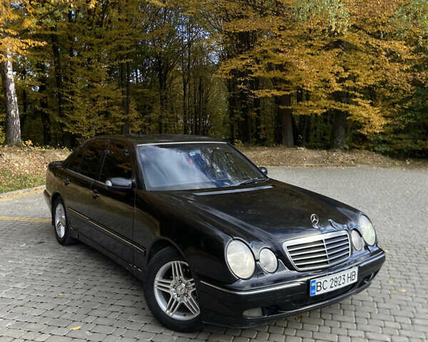 Чорний Мерседес Е-Клас, об'ємом двигуна 2 л та пробігом 100 тис. км за 3100 $, фото 1 на Automoto.ua