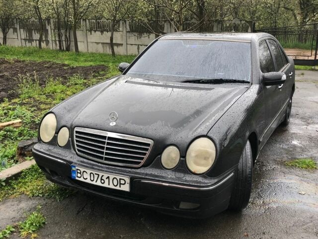 Черный Мерседес Е-Класс, объемом двигателя 2.69 л и пробегом 500 тыс. км за 3599 $, фото 1 на Automoto.ua