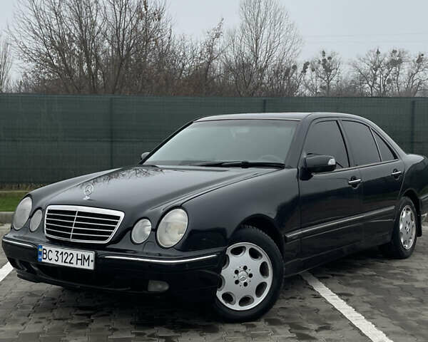 Чорний Мерседес Е-Клас, об'ємом двигуна 3.2 л та пробігом 370 тис. км за 4299 $, фото 1 на Automoto.ua