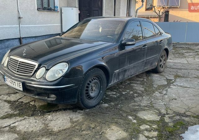 Чорний Мерседес Е-Клас, об'ємом двигуна 2.7 л та пробігом 380 тис. км за 4000 $, фото 1 на Automoto.ua