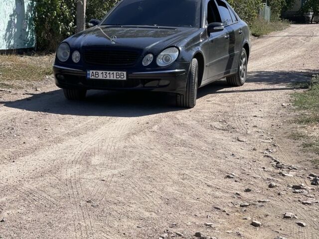 Чорний Мерседес Е-Клас, об'ємом двигуна 2.1 л та пробігом 290 тис. км за 6000 $, фото 1 на Automoto.ua