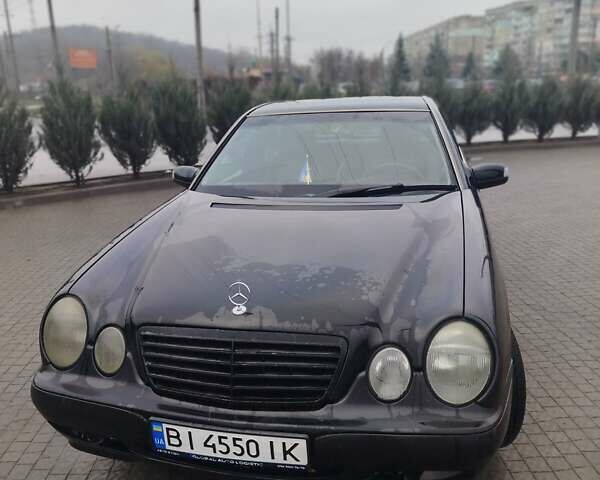 Чорний Мерседес Е-Клас, об'ємом двигуна 3.2 л та пробігом 400 тис. км за 5800 $, фото 1 на Automoto.ua