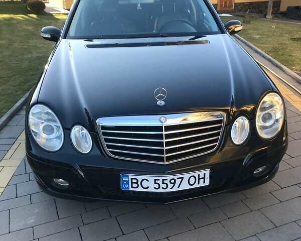 Чорний Мерседес Е-Клас, об'ємом двигуна 2.69 л та пробігом 327 тис. км за 8500 $, фото 1 на Automoto.ua