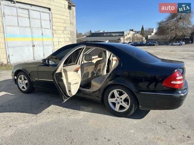 Черный Мерседес Е-Класс, объемом двигателя 2.6 л и пробегом 342 тыс. км за 5800 $, фото 1 на Automoto.ua