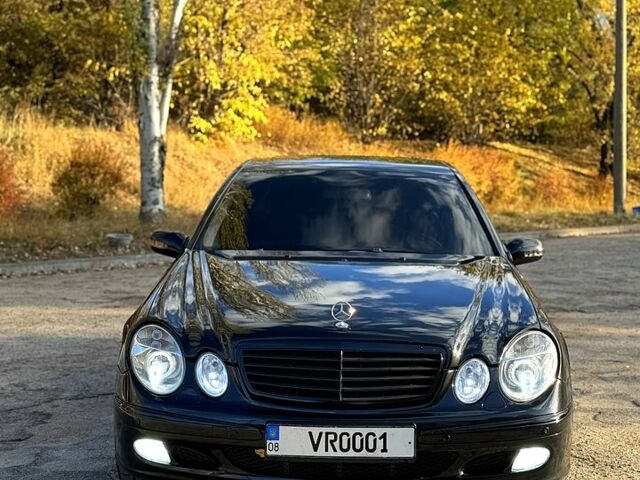 Чорний Мерседес Е-Клас, об'ємом двигуна 1.8 л та пробігом 250 тис. км за 5999 $, фото 1 на Automoto.ua
