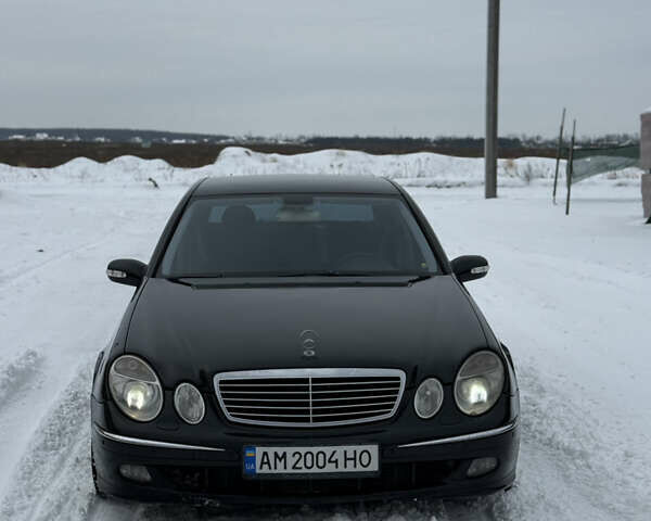 Черный Мерседес Е-Класс, объемом двигателя 2.69 л и пробегом 327 тыс. км за 5700 $, фото 1 на Automoto.ua