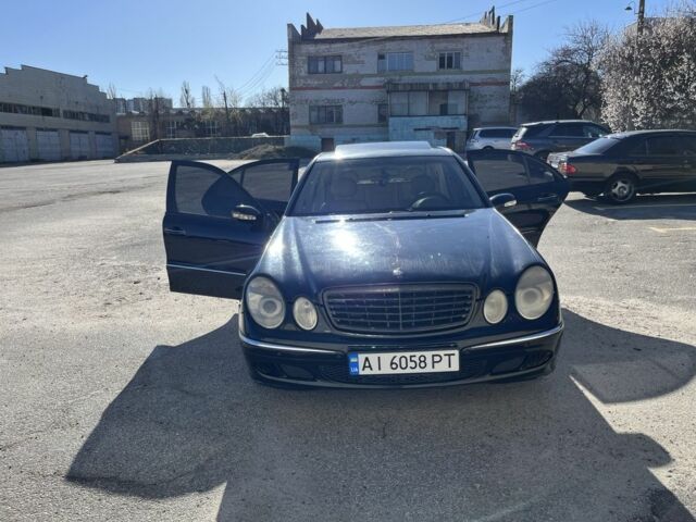 Черный Мерседес Е-Класс, объемом двигателя 2.6 л и пробегом 342 тыс. км за 5800 $, фото 1 на Automoto.ua