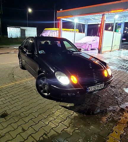Чорний Мерседес Е-Клас, об'ємом двигуна 3.2 л та пробігом 312 тис. км за 6700 $, фото 1 на Automoto.ua