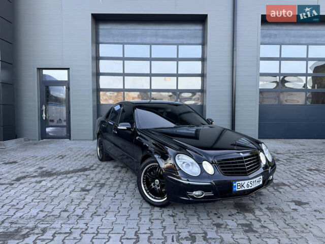Чорний Мерседес Е-Клас, об'ємом двигуна 2.7 л та пробігом 401 тис. км за 7999 $, фото 1 на Automoto.ua