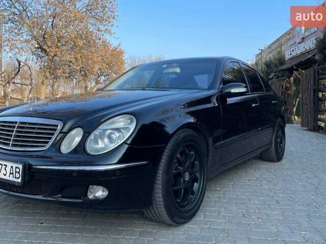 Черный Мерседес Е-Класс, объемом двигателя 2.69 л и пробегом 250 тыс. км за 5600 $, фото 1 на Automoto.ua