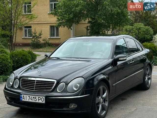Черный Мерседес Е-Класс, объемом двигателя 2.6 л и пробегом 340 тыс. км за 5200 $, фото 1 на Automoto.ua