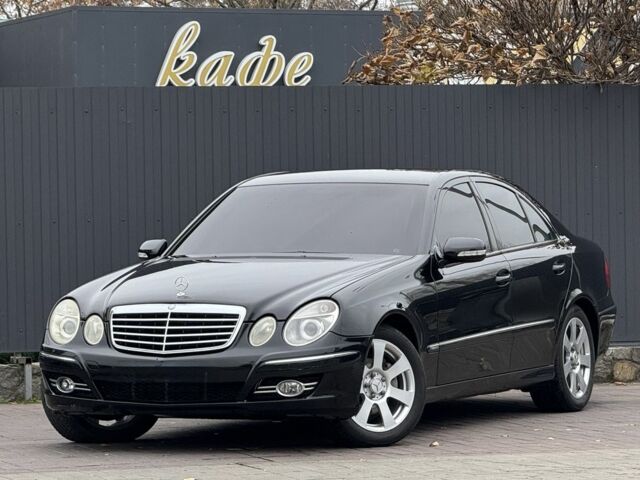 Черный Мерседес Е-Класс, объемом двигателя 1.8 л и пробегом 220 тыс. км за 6750 $, фото 1 на Automoto.ua