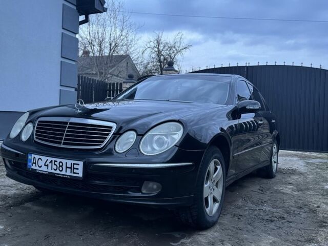 Чорний Мерседес Е-Клас, об'ємом двигуна 2.7 л та пробігом 438 тис. км за 6200 $, фото 1 на Automoto.ua
