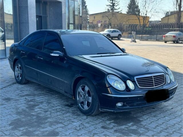 Черный Мерседес Е-Класс, объемом двигателя 2.7 л и пробегом 500 тыс. км за 2900 $, фото 1 на Automoto.ua