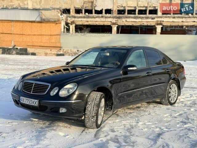 Черный Мерседес Е-Класс, объемом двигателя 3.2 л и пробегом 150 тыс. км за 6500 $, фото 1 на Automoto.ua