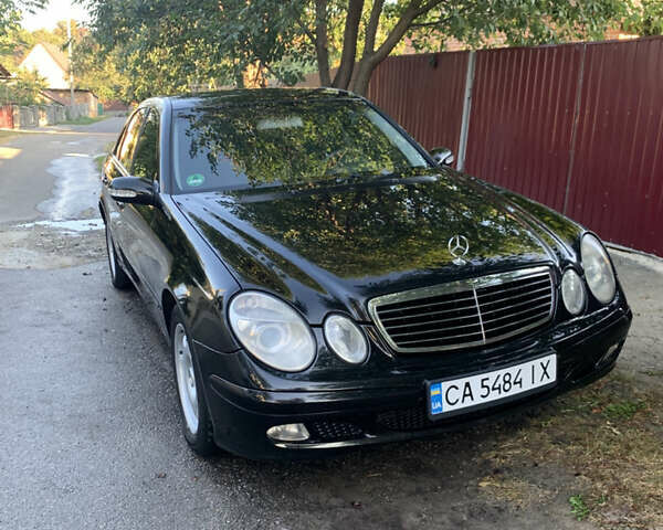 Черный Мерседес Е-Класс, объемом двигателя 2.15 л и пробегом 360 тыс. км за 7000 $, фото 1 на Automoto.ua