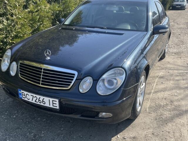 Чорний Мерседес Е-Клас, об'ємом двигуна 3.2 л та пробігом 409 тис. км за 6100 $, фото 1 на Automoto.ua