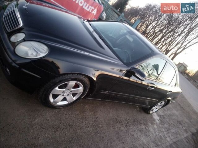 Черный Мерседес Е-Класс, объемом двигателя 2.2 л и пробегом 345 тыс. км за 7500 $, фото 1 на Automoto.ua