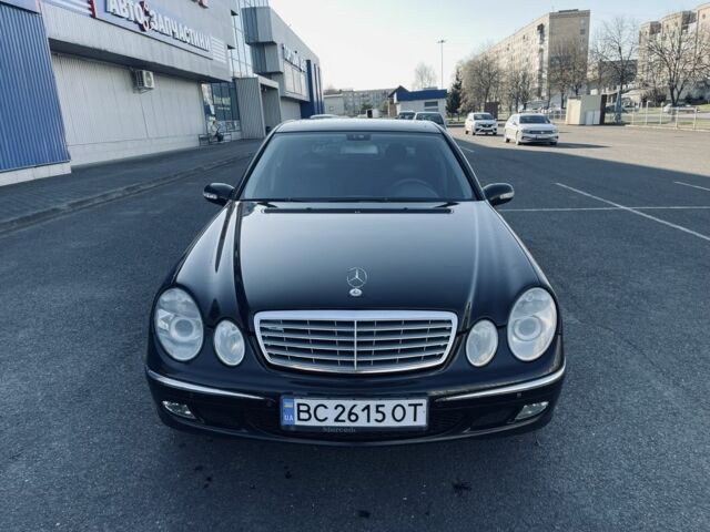 Чорний Мерседес Е-Клас, об'ємом двигуна 3.2 л та пробігом 367 тис. км за 6400 $, фото 1 на Automoto.ua