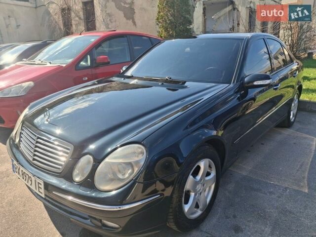 Черный Мерседес Е-Класс, объемом двигателя 3.2 л и пробегом 333 тыс. км за 7650 $, фото 1 на Automoto.ua