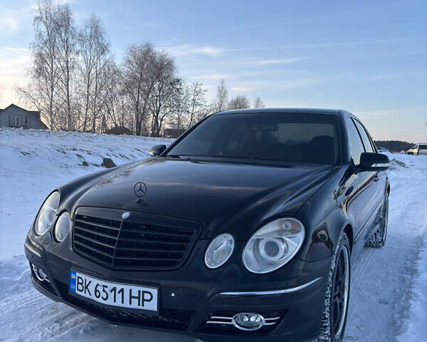 Черный Мерседес Е-Класс, объемом двигателя 2.69 л и пробегом 401 тыс. км за 7800 $, фото 1 на Automoto.ua