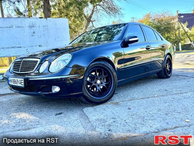 Мерседес Е-Класс 2003 в Арцизе на Automoto.ua Черный Мерседес Е-Класс, объемом двигателя 2.7 л и пробегом 250 тыс. км за 6600 $, фото 1 на Automoto.ua