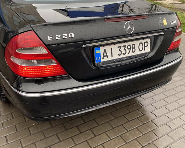Чорний Мерседес Е-Клас, об'ємом двигуна 2.15 л та пробігом 458 тис. км за 7500 $, фото 1 на Automoto.ua