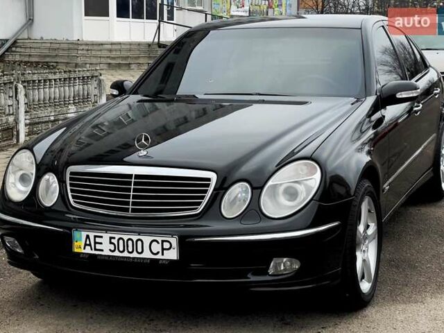 Черный Мерседес Е-Класс, объемом двигателя 2 л и пробегом 390 тыс. км за 7000 $, фото 1 на Automoto.ua