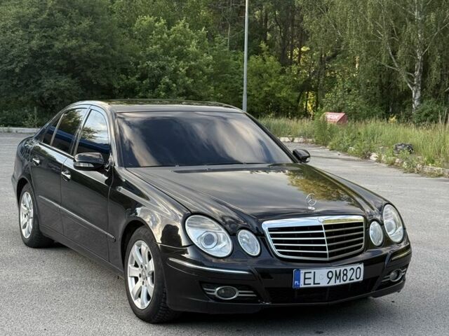 Черный Мерседес Е-Класс, объемом двигателя 2.2 л и пробегом 400 тыс. км за 3655 $, фото 1 на Automoto.ua